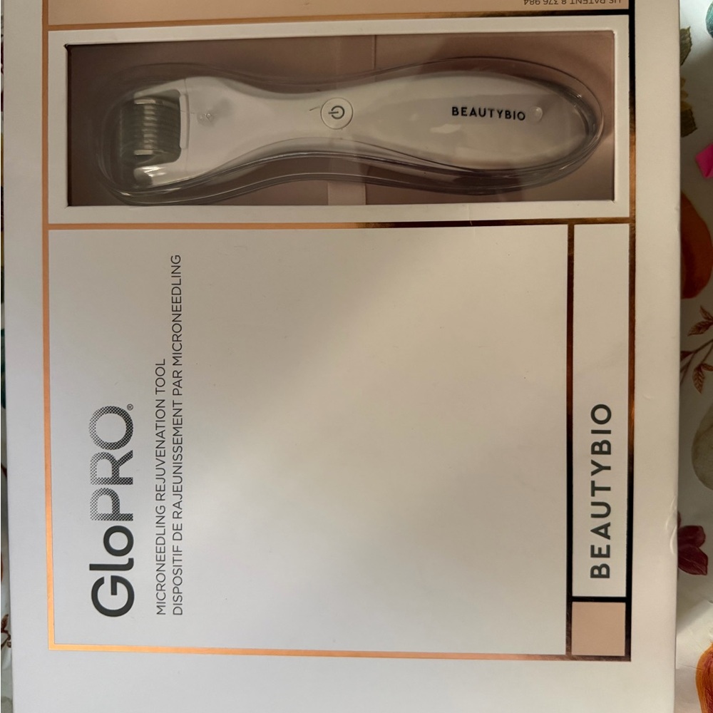 BeautyBio GloPRO White Skincare Tool